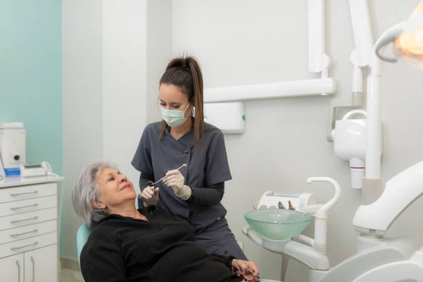 Best Emergency Tooth Extraction in Kaser, NY